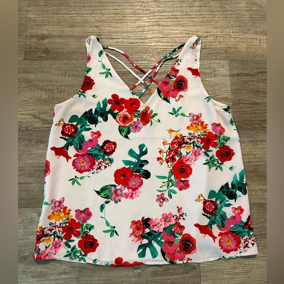 Express Tops - Beautiful Floral Tank